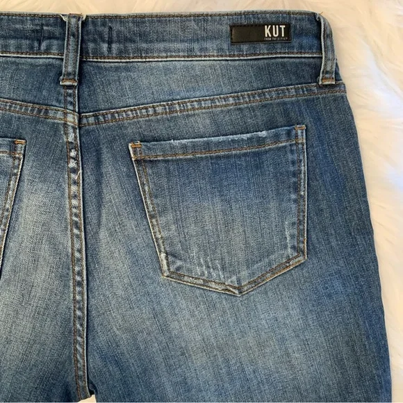 Kut from the Kloth Catherine Boyfriend Jean Shorts Size 8 Cuffed Distressed - Picture 12 of 16